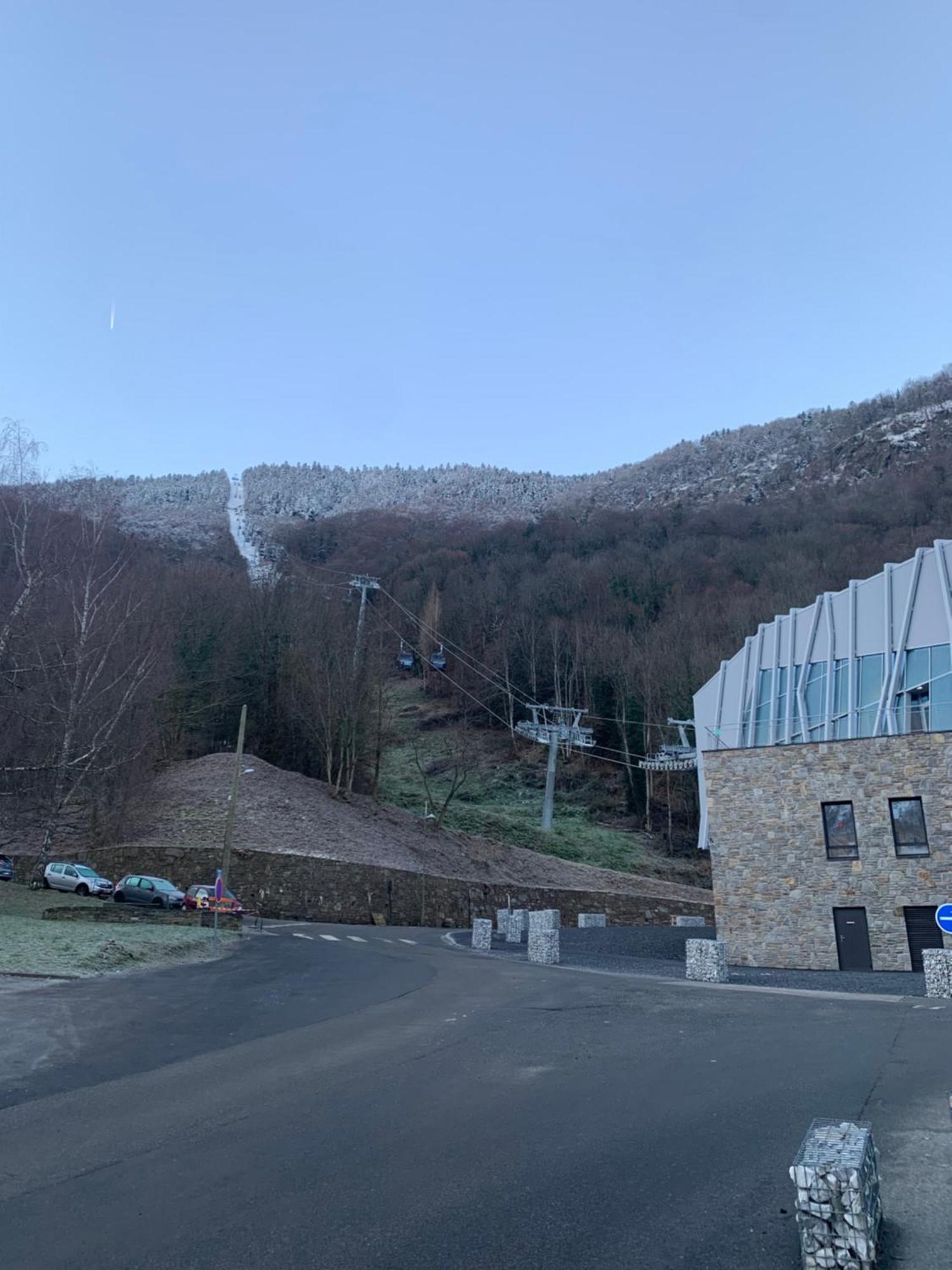 Appartement Au Pied Des Telecabines Res La Soulan Bagnères-de-Luchon Exteriör bild